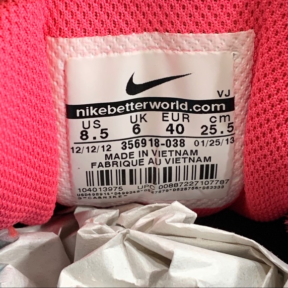 Nike Women’s Shox - Picture 8 of 8